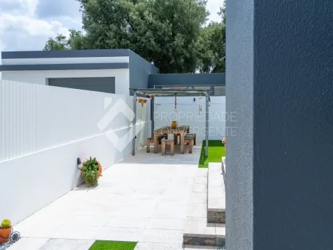 Moradia T4 isolada - Quinta da Marquesa, Palmela