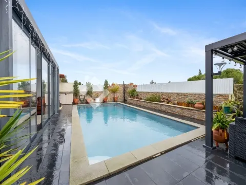 Detached Luxury 4 bedroom villa - Azeitão