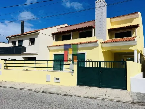 Maison isolée 4 Chambre(s)