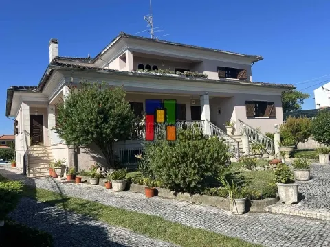 Einfamilienhaus 6 Schlafzimmer