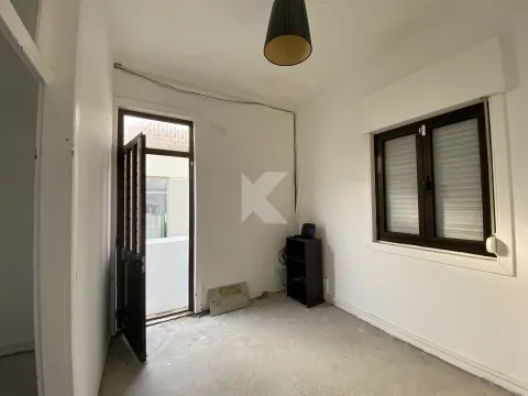 Vivienda T2 junto al mar para reformar