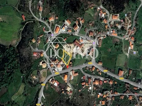 Terreno para venda em Mogueirães - Cambra - Vouzela