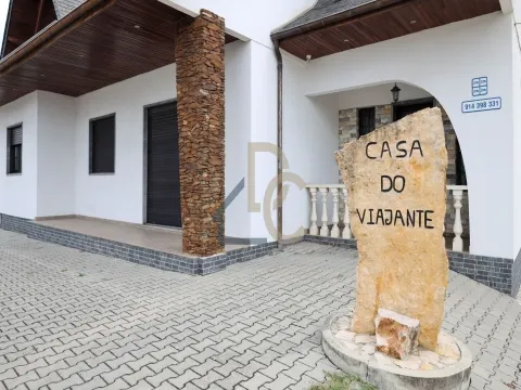 Lavagens auto/ alojamento local/ Lavandaria