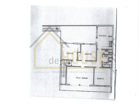 Moradia T3 com espaço exterior