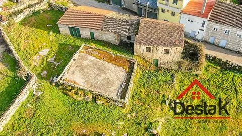 Landbesitz 3 Schlafzimmer