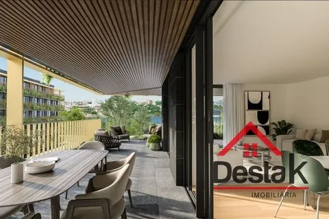 Apartamento T3 inserido no empreendimento Marina Douro
