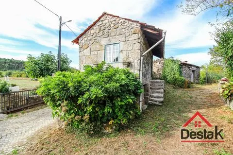 Detached house to restore