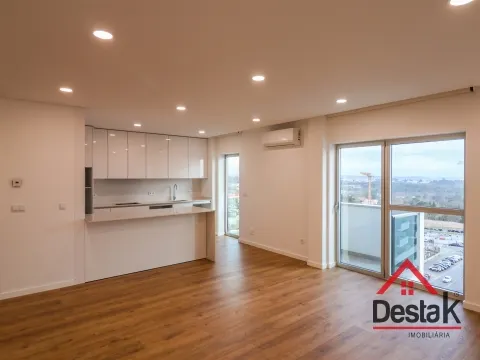 Apartamento T3 junto ao Palácio do Gelo, Viseu