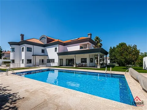 Moradia Isolada V6 com piscina em Viseu