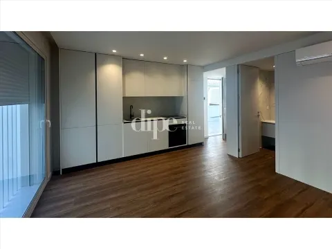 Apartamento T1 novo inserido no empreendimento Vila Flor Gallery
