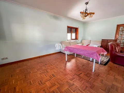 Moradia T6 - Lamaçães