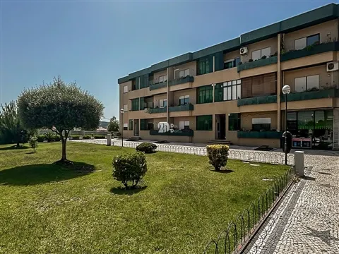 Apartamento T2 - Esmeriz