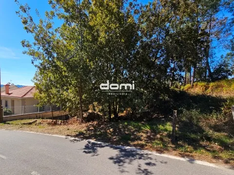 &#127807; Terreno Urbano – 550 m² Cotães, São Pedro do Sul