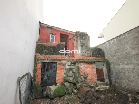 &#127969; Oportunidade Única em Oliveira de Sul!