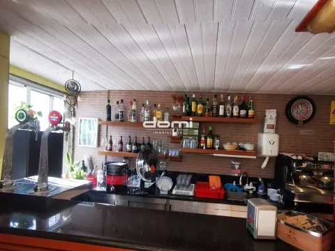 &#127969; Edifício de Estilo Rústico com Habitação e Espaço Comercial – Fataúnços (Vouzela) &#10024;