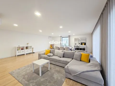 ✨ Magnífico Apartamento T4 no Centro de São Pedro do Sul — Conforto, Luxo e Vistas Deslumbrantes ✨