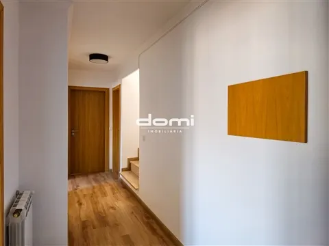 🏡 Apartamento T2 no Centro de São Pedro do Sul