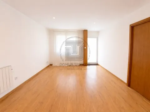 公寓楼住宅 3个房间