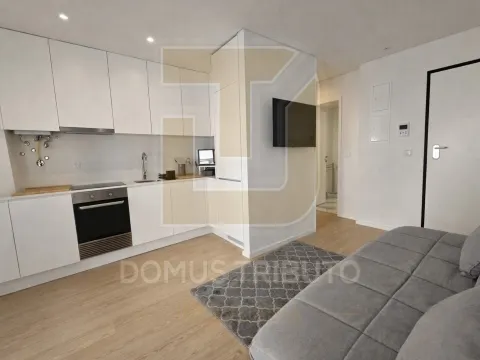 Apartamento T0 Mobilado e Equipado no Centro de Leça da Palmeira