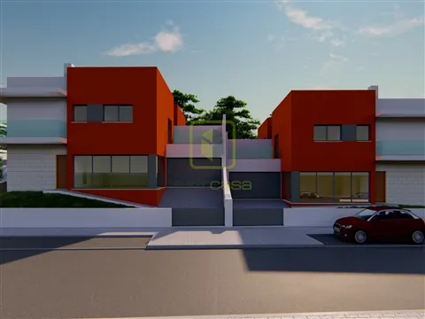Moradia T4