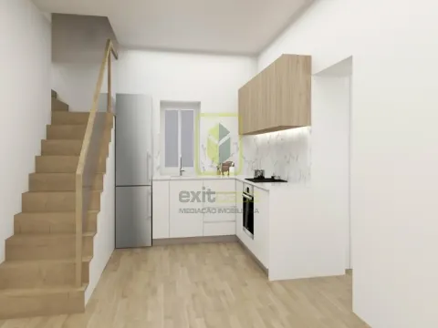 Moradia T4 remodelada