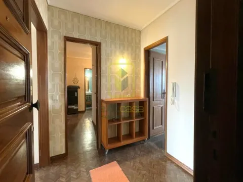 Apartamento T3 no Centro de Aveiro