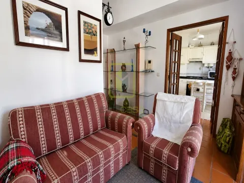 Apartamento T0+2 Duplex para Arrendamento