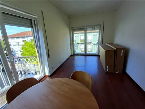 Apartamento para arrendamento no Centro de Aveiro