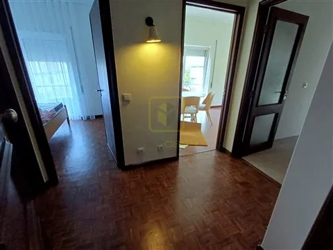 Apartamento para arrendamento no Centro de Aveiro