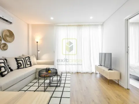 Apartamento T0 Transformado em T1 em Aveiro
