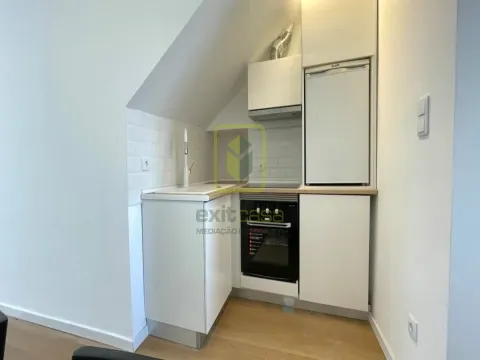Apartamento T1 para Arrendamento