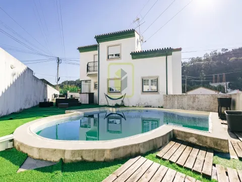 Moradia T3 com Piscina