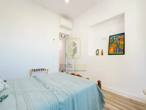 Moradia T4 com vista de mar