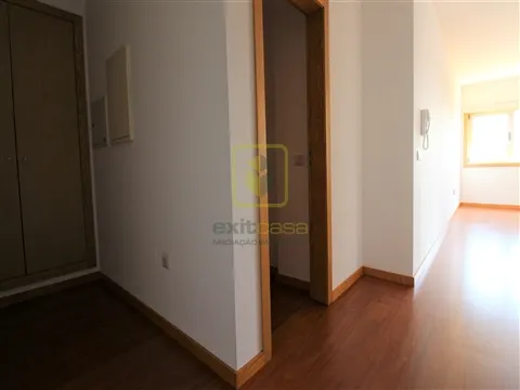 Квартира T1