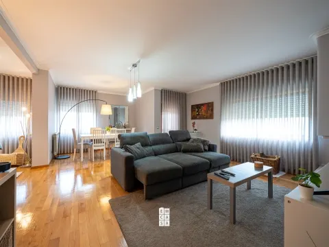 Appartement 4 Chambre(s)