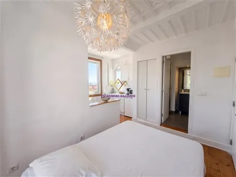 Studio furnished and equipped with River View, Bairro Alto, 5 min Chiado