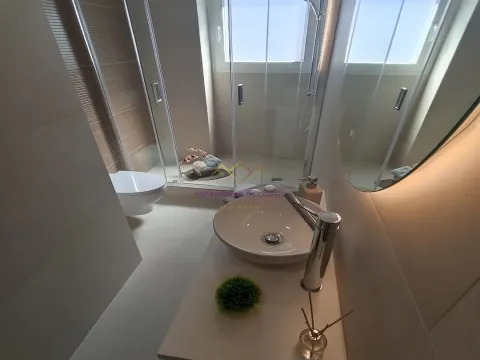 Confort et style à Benfica - Appartement de 3 chambres rénové avec cuisine équipée !