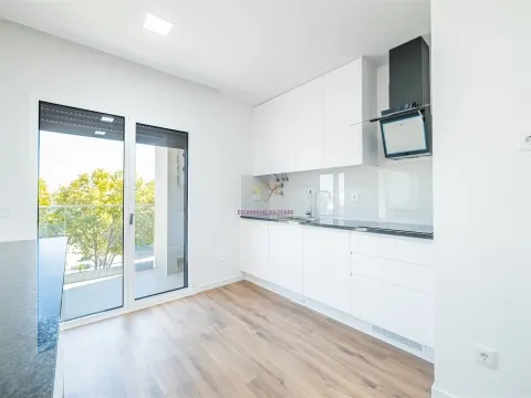 Brand new 3 bedroom apartment, Montijo