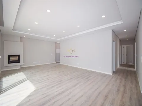 Single storey house T4 with swimming pool in Azeitão