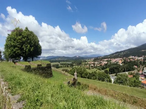 Palacete Neoclássico dentro das Muralhas de Valença do Minho