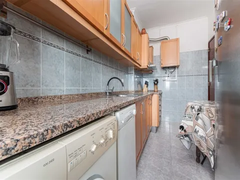 2 Bedroom Apartment – A Haven of Comfort and Luminosity in the Heart of the City