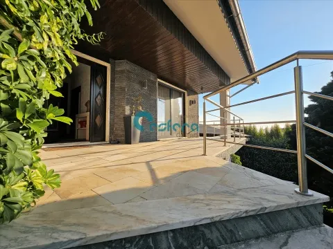 Moradia independente T5 mobilada – Santa Maria da Feira