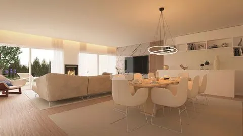 Five bedroom villa with swimming pool and deck at São Félix da Marinha