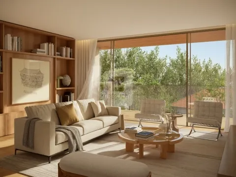 Two bedroom flat with 150m2 private garden at the Foliage Development in Foz do Douro