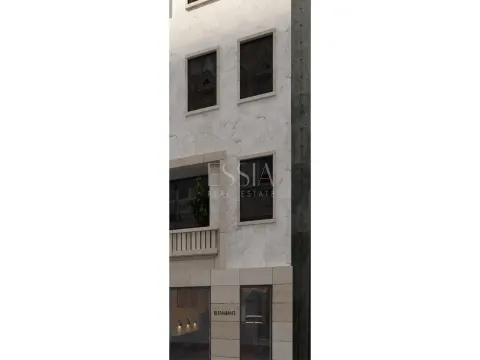 New commercial space in downtown Porto | 241 m²