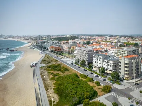 Appartement 3 Chambres en Première Ligne de Mer, à Vila do Conde
