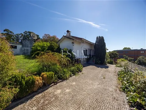 Moradia T3 com terreno em Termas de São Vicente, Penafiel