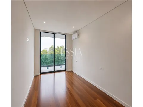 Apartamento T2 com Varanda no Varandas do Foco