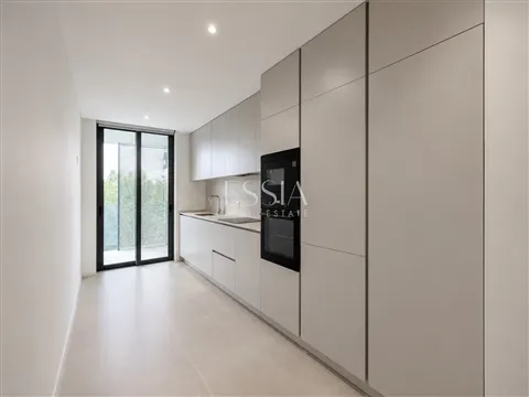 Apartamento T3 Recuado com Varanda no Varandas do Foco