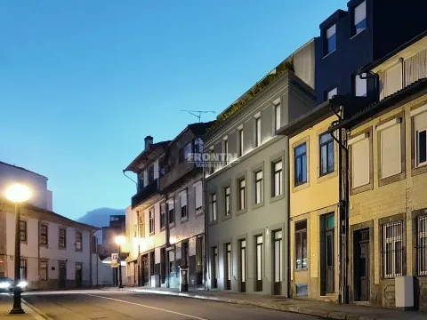 Apartamento T1+1 com Jardim Privativo | Cedofeita, Porto